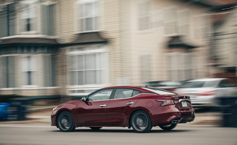  Nissan Maxima Platinum 2018 года  (фото 20 из 40)
